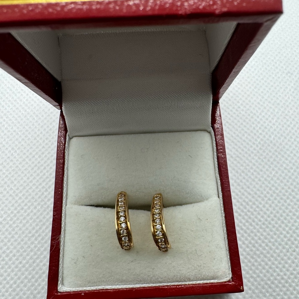 10k diamond earrings